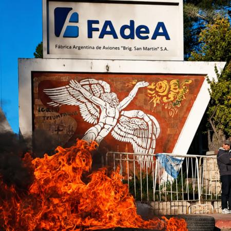 Estalló FAdeA en Córdoba por 40% de sueldo impago: los 5 proyectos en riesgo