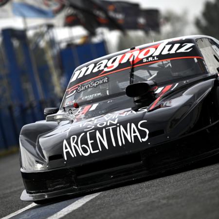 Del Mundial al TC Mouras: un auto imitó el gesto de la Selección Argentina por Malvinas