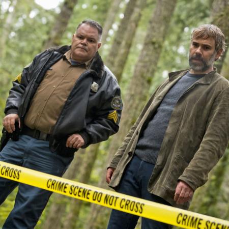 Rossif Sutherland y por qué nos atraen los dramas policiales como Murder in a small town