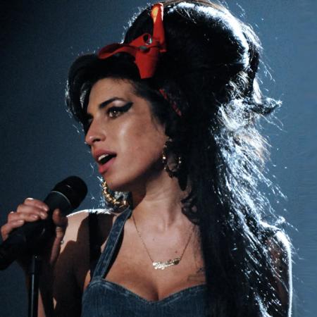 Amy Winehouse revive Back to Black con una caja de lujo llena de material nunca publicado