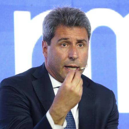 ¿Se viene una guerra interna en el PJ? Uñac cuestiona la bendición de Cristina Kirchner