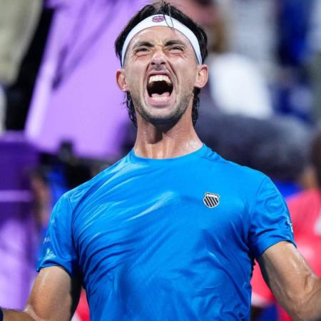 Thiago Tirante dio el batacazo del año y eliminó a Novak Djokovic en Cincinnati