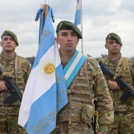 Fuerzas Armadas con bono de $50.000: para qué les alcanza a los militares