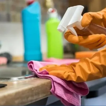 Trabajo doméstico: cuánto se cobra en agosto y qué pasa con el aumento salarial