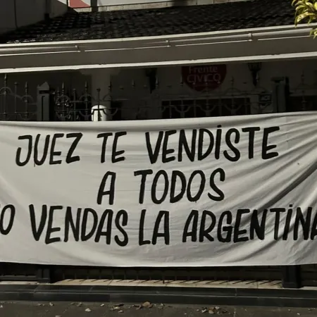 Carpetazo a Luis Juez por la Ley de Tierras: su voto 2011 al proyecto de CFK