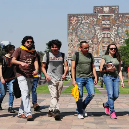La UNAM retrasa el ingreso y prepara un examen presencial para 58.000 aspirantes