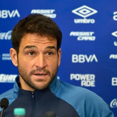 La drástica decisión de Nicolás Lodeiro: campeón con Boca, Nacional, Ajax y Botafogo