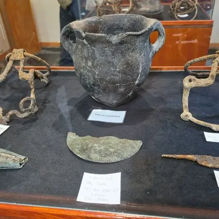 Entregaron materiales arqueológicos al museo Biset de Caepe Malal