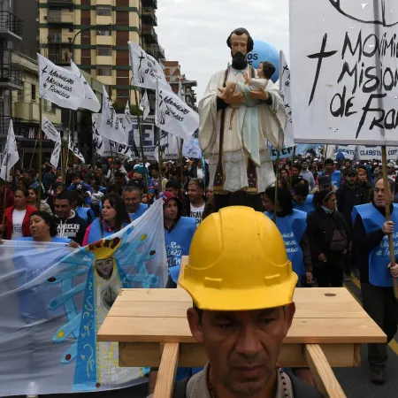 San Cayetano llega con alarmas: ¿cómo cambió el mercado de trabajo los últimos 2 años?