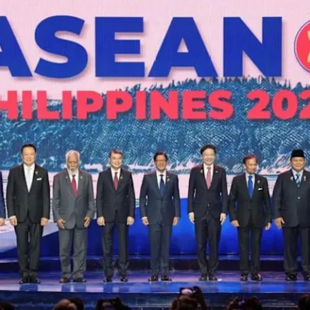ASEAN cumple 59 años en el centro de la disputa entre China y Estados Unidos