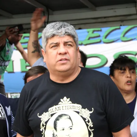 Pablo Moyano metió presión al peronismo y volvió a chocar con Milei y Galperín
