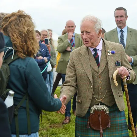 Balmoral cierra al público: Carlos III abre el verano privado de los Windsor