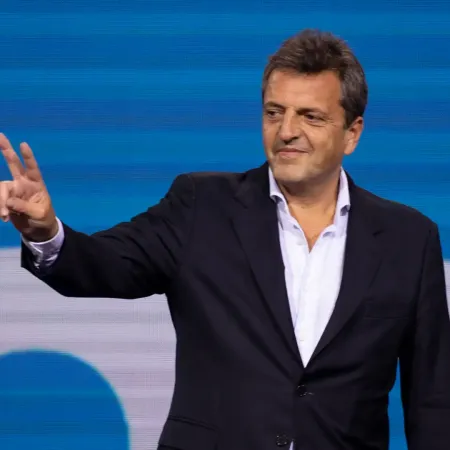Sergio Massa mueve sus fichas y activa al Frente Renovador con un guiño a Ricardo Quintela