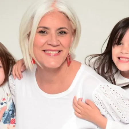 La contundente reflexión de Débora D’Amato para sus hijas Charo y Lola