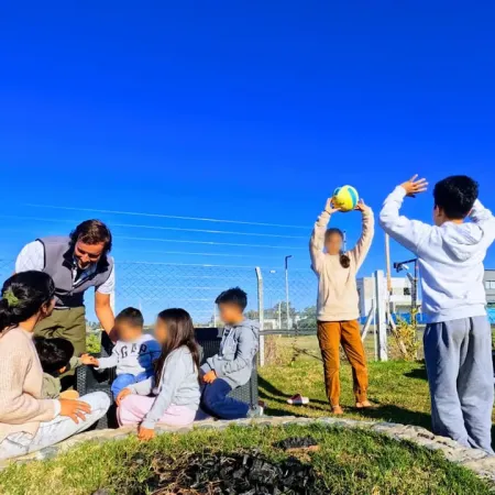 Seis hermanos de Misiones pasaron su primer Día del Niño juntos y en familia