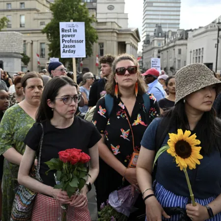 Jason Arday: una multitud lo despide y sacude el debate racial británico