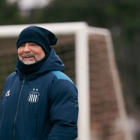 Andrés Fassi y Sampaoli, frente a una semana clave después de otra derrota de Talleres