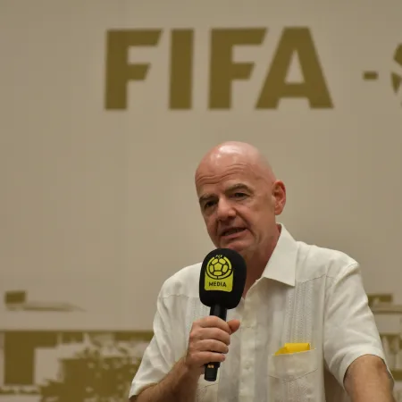 A Infantino se le rompe el bloque propio y crece la pelea por el control de FIFA