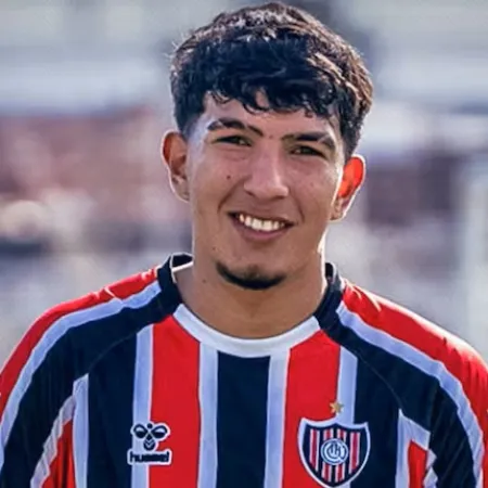 Santiago Ruiz, el jugador de Chacarita que pelea por su vida: el último parte médico