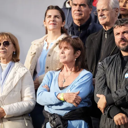 Ofensiva K por las tarifas de internet y celular: qué buscan ahora en Diputados