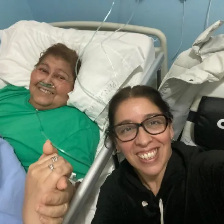 "Perverso": la lucha de Natalia contra IOMA por una medicación de $30.000.000