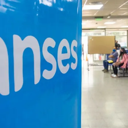 ANSES paga hoy jubilaciones y desempleo: quiénes cobran este miércoles 26
