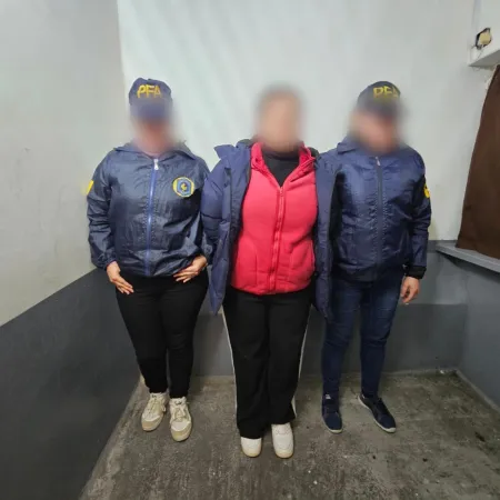Simulaban ingresos al país para conseguir residencias: investigan a 101 médicos colombianos
