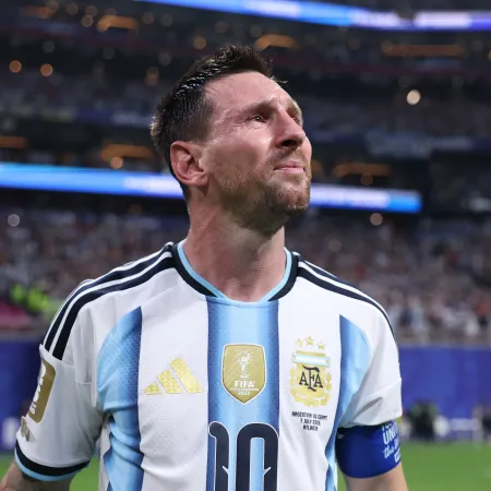 Messi se retiró de la Selección: la reacción de Milei, Macri, Scioli y más