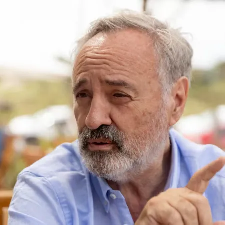 Joaquín de la Torre reabre el debate bonaerense con una idea para 27 distritos
