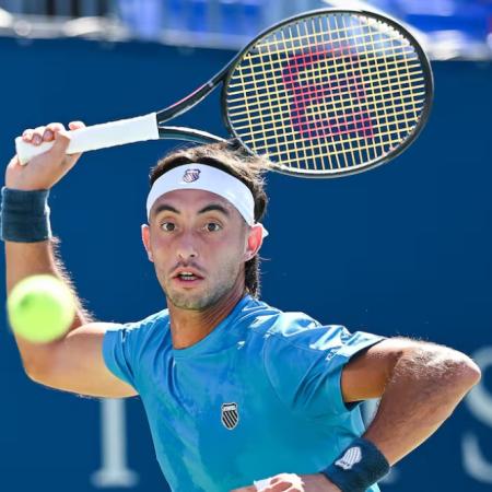 Tirante aplasta a Popyrin y se mete en octavos del Masters 1000 de Canadá