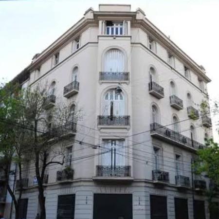 La compra que quedó bajo la lupa en el edificio donde vive Cristina Kirchner
