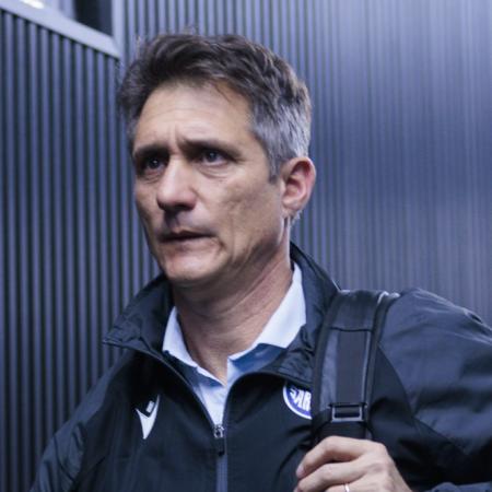 Guillermo explotó tras Riestra-Vélez: "Arasa y Ceballos no tienen que dirigir nunca más"