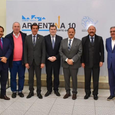 Gobernadores presionan a Santilli por una tarifa diferenciada para las “zonas cálidas”