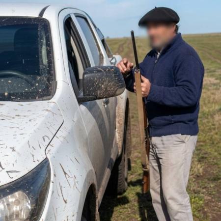 Furia en Azul: Un productor mató al perro de un galguero que cazaba sin permiso