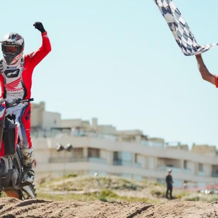 Cyril Genot es el nuevo campeón del Enduro del Invierno 2026 en Pinamar