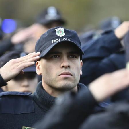Sueldos en la Policía bonaerense: los 13 pedidos a Kicillof en la Legislatura