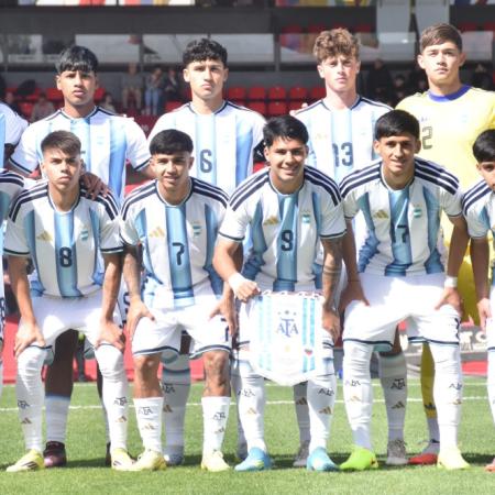 La Sub-19 de Placente sufrió con Venezuela pero se metió en semis de los Suramericanos