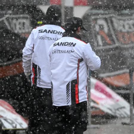 Postales únicas: la nieve frenó la Copa de Oro del Turismo Carretera en San Luis