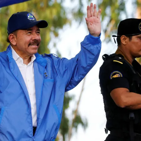 Ortega blinda el poder en Nicaragua y deja a la oposición fuera de las elecciones