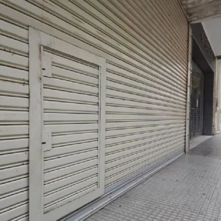 CABA en alerta comercial: las avenidas con más locales vacíos ante la menor demanda