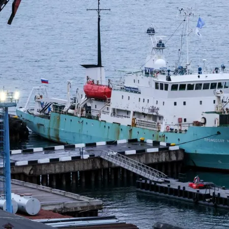 Noruega embargó un buque ruso para ejecutar una deuda con Ucrania