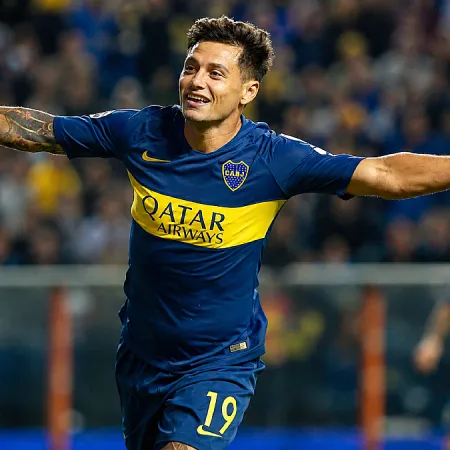 Mauro Zárate vuelve del retiro a los 39 años: cuál es el club dónde jugará