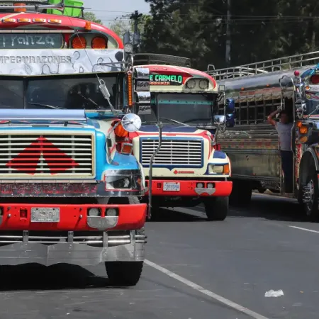 Guatemala: el diésel empuja a los transportistas hacia el Congreso