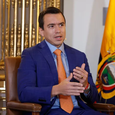 Ecuador defiende los hundimientos, pero la Justicia exige preservar las pruebas