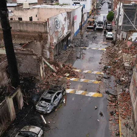 El coche bomba con 200 kilos marca el salto táctico de los cárteles mexicanos