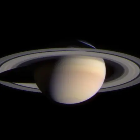 Saturno: cómo dos astrónomos aficionados ayudaron a revelar su nuevo decágono