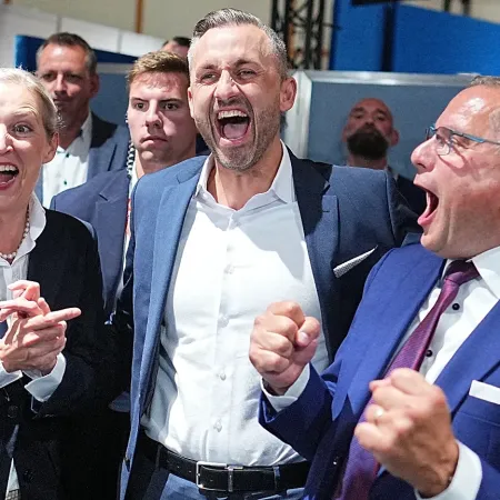 AfD logra una victoria histórica en Sajonia-Anhalt y reclama el mandato para gobernar