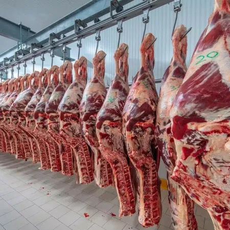 La carne vacuna baja en el mundo mientras suben el pollo y el cerdo