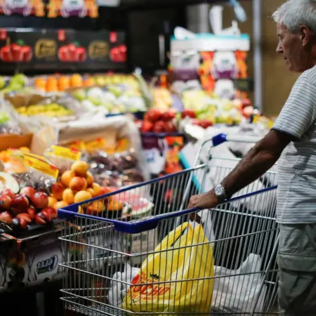 La inflación fue de 1,7% en agosto, pero un alimento básico se disparó más de 40%