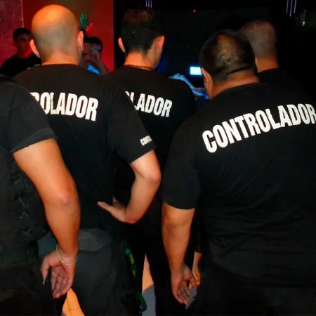 Seguridad privada en Argentina: buscan unificar reglas en boliches y canchas